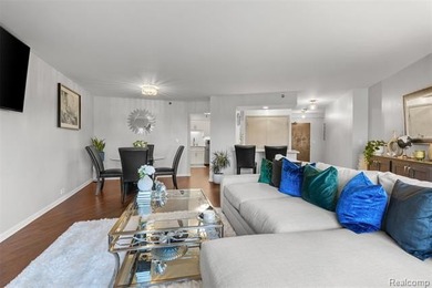 Experience urban living at its finest in Southfield. This on Evergreen Hills Golf Course in Michigan - for sale on GolfHomes.com, golf home, golf lot