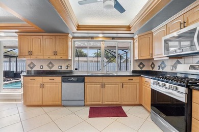 Welcome to this cozy single-family home in Sunrise Golf Village on Sunrise Lakes Phase III in Florida - for sale on GolfHomes.com, golf home, golf lot