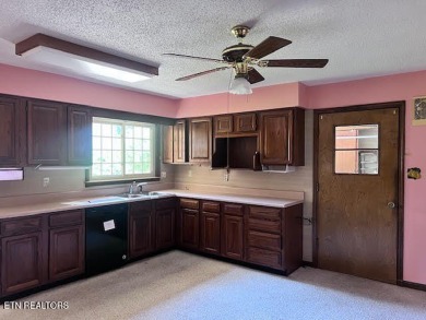 Welcome to resort-style living in the heart of Tellico Village! on Toqua Golf Course - Loudon County in Tennessee - for sale on GolfHomes.com, golf home, golf lot
