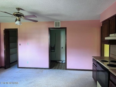 Welcome to resort-style living in the heart of Tellico Village! on Toqua Golf Course - Loudon County in Tennessee - for sale on GolfHomes.com, golf home, golf lot