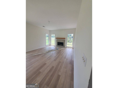 Beautifully Updated Brick Home in Southland Golf Neighborhood! on Southland Country Club in Georgia - for sale on GolfHomes.com, golf home, golf lot