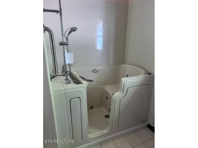 Welcome to resort-style living in the heart of Tellico Village! on Toqua Golf Course - Loudon County in Tennessee - for sale on GolfHomes.com, golf home, golf lot