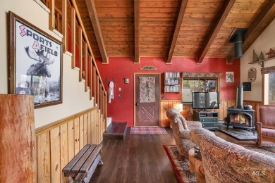 The Meadow View Cabin is a peaceful retreat located in the on Meadowcreek Golf Resort in Idaho - for sale on GolfHomes.com, golf home, golf lot