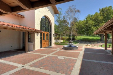 This updated SINGLE-FAMILY HOME located in the Villages Golf & on Villages Golf and Country Club in California - for sale on GolfHomes.com, golf home, golf lot