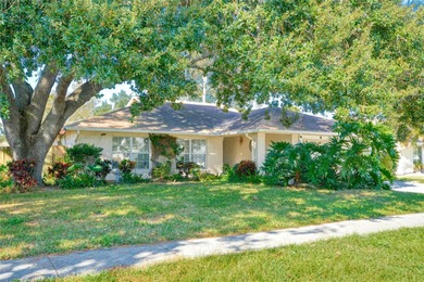 One or more photo(s) has been virtually staged. Welcome to on Lansbrook Golf Club in Florida - for sale on GolfHomes.com, golf home, golf lot