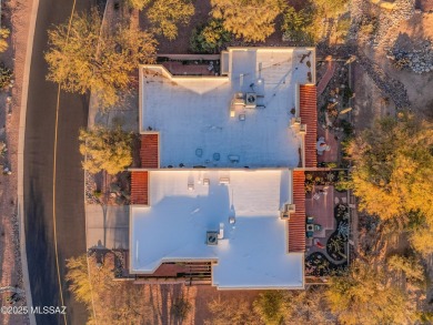 Exquisite Townhome at El Conquistador Patio Homes - A Desert on Pusch Ridge Golf Course in Arizona - for sale on GolfHomes.com, golf home, golf lot