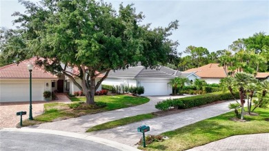 Beautifully maintained home in the Putnam neighborhood of on Willoughby Golf Club in Florida - for sale on GolfHomes.com, golf home, golf lot