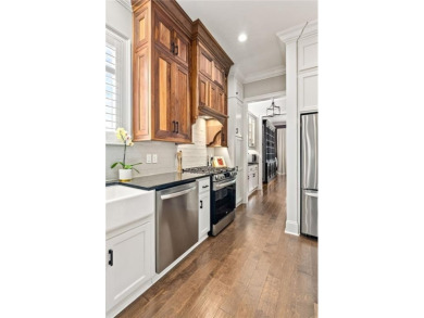 Large, luxurious home in the Moores Mill Community w/lovely on Moores Mill Golf Club in Alabama - for sale on GolfHomes.com, golf home, golf lot