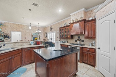 This spacious Country Club home boasts a prime location on a on Hillcrest Country Club in Texas - for sale on GolfHomes.com, golf home, golf lot