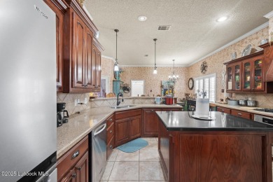 This spacious Country Club home boasts a prime location on a on Hillcrest Country Club in Texas - for sale on GolfHomes.com, golf home, golf lot