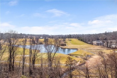 Commuter's dream with golf course views! Renovated 1 bedroom, 1 on Scarsdale Golf Club in New York - for sale on GolfHomes.com, golf home, golf lot