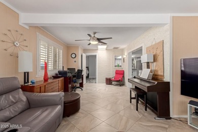 Welcome to the beautiful Sun Lakes family!  This extended floor on Cottonwood Country Club in Arizona - for sale on GolfHomes.com, golf home, golf lot