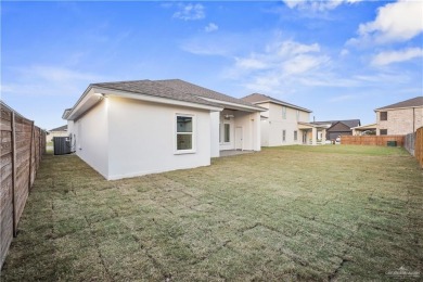 Welcome to this stunning new home! Located in a great on Los Lagos Golf Club in Texas - for sale on GolfHomes.com, golf home, golf lot