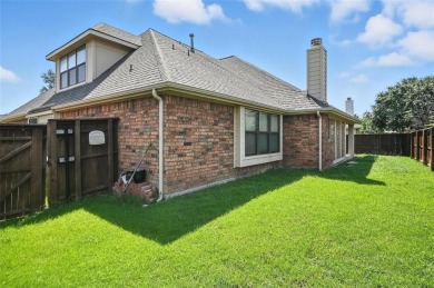 Gorgeous and move-in ready, this 3-bedroom, 2.5-bath home with a on Lantana Golf Club in Texas - for sale on GolfHomes.com, golf home, golf lot