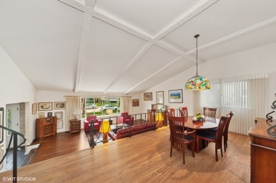 Beautiful split level with  spacious floor plan.  Wide entrance on Sunset Valley Golf Course in Illinois - for sale on GolfHomes.com, golf home, golf lot