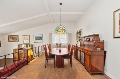 Beautiful split level with  spacious floor plan.  Wide entrance on Sunset Valley Golf Course in Illinois - for sale on GolfHomes.com, golf home, golf lot