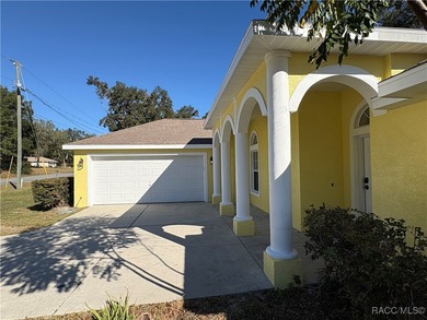 Welcome to this beautifully renovated three bedroom two bath on Citrus Springs Country Club in Florida - for sale on GolfHomes.com, golf home, golf lot