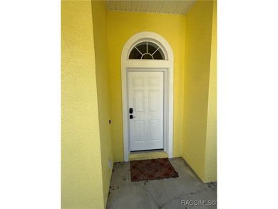 Welcome to this beautifully renovated three bedroom two bath on Citrus Springs Country Club in Florida - for sale on GolfHomes.com, golf home, golf lot