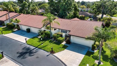 Squeaky clean and priced to sell!   Pet friendly and leasing is on Village Green Golf Club of Sarasota in Florida - for sale on GolfHomes.com, golf home, golf lot