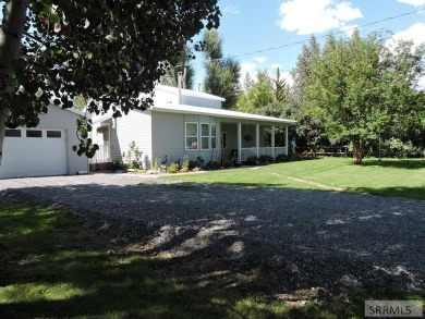 This cute home is located in Mackay ID on Swauger Creek AKS Kids on River Park Golf Course and RV Pk in Idaho - for sale on GolfHomes.com, golf home, golf lot
