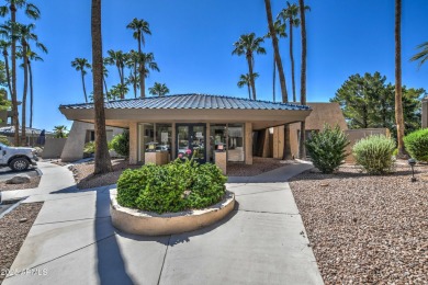 Location, location, location! Right next to the clubhouse on Arizona Biltmore Golf and Country Club in Arizona - for sale on GolfHomes.com, golf home, golf lot