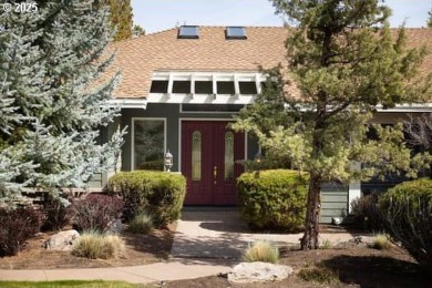 **Eaglecrest Living at Its Finest!** Located in the prestigious on Eagle Crest Golf Resort - Ridge Course in Oregon - for sale on GolfHomes.com, golf home, golf lot