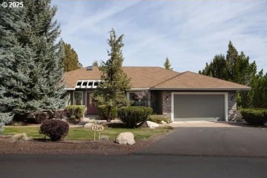 **Eaglecrest Living at Its Finest!** Located in the prestigious on Eagle Crest Golf Resort - Ridge Course in Oregon - for sale on GolfHomes.com, golf home, golf lot