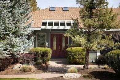 **Eaglecrest Living at Its Finest!** Located in the prestigious on Eagle Crest Golf Resort - Ridge Course in Oregon - for sale on GolfHomes.com, golf home, golf lot