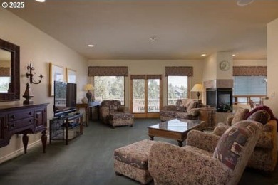 **Eaglecrest Living at Its Finest!** Located in the prestigious on Eagle Crest Golf Resort - Ridge Course in Oregon - for sale on GolfHomes.com, golf home, golf lot