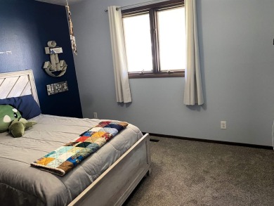 Stop and take a moment to review the features and benefits of on Quail Run Golf Course in Nebraska - for sale on GolfHomes.com, golf home, golf lot
