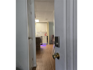 2-Bedroom, 2 Bath home located in the PET FRIENDLY area of on Zellwood Station Country Club in Florida - for sale on GolfHomes.com, golf home, golf lot