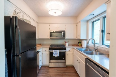 EDEN ISLE CONDO, within walking distance of the beautiful RED on Red Apple Inn and Country Club in Arkansas - for sale on GolfHomes.com, golf home, golf lot