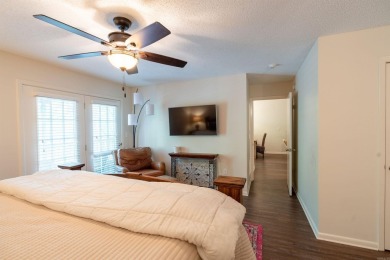 EDEN ISLE CONDO, within walking distance of the beautiful RED on Red Apple Inn and Country Club in Arkansas - for sale on GolfHomes.com, golf home, golf lot