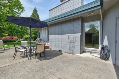 Wonderful one-level, mid-century modern style home with an on Michelbook Country Club in Oregon - for sale on GolfHomes.com, golf home, golf lot