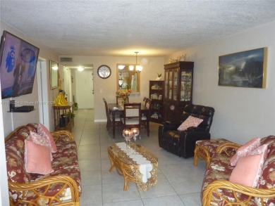 Stunning 1 bed, 1.5 bath, 1st-floor unit in 55+ community! on Sunrise Lakes Phase IV Golf Course in Florida - for sale on GolfHomes.com, golf home, golf lot