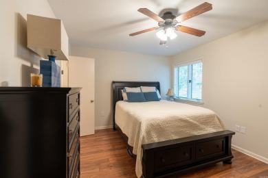 BEAUTIFUL EDEN ISLE CONDO, just a short walk to the RED APPLE on Red Apple Inn and Country Club in Arkansas - for sale on GolfHomes.com, golf home, golf lot