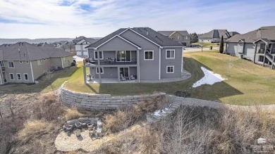 Welcome Home to this nearly new STUNNING 6 bdrm 4 bath ranch on Colbert Hills Golf Course in Kansas - for sale on GolfHomes.com, golf home, golf lot