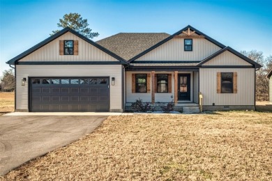 Welcome to Your Dream Home!  This stunning new construction on Rolling Hills Golf Course in Kentucky - for sale on GolfHomes.com, golf home, golf lot