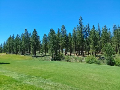 Check out this 1.41 acre golf course lot on the 7th Hole of the on Nakoma Golf Resort in California - for sale on GolfHomes.com, golf home, golf lot