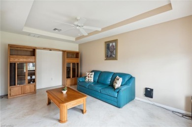 Must-See! Fresh Price on This Flexible Naples Gem!
Get ready to on Riviera Golf Club in Florida - for sale on GolfHomes.com, golf home, golf lot