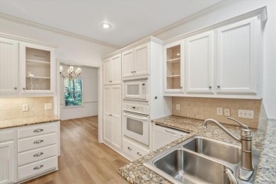 eautiful 2300+ sf home on 2 wooded lots totaling .81 acres on Holly Lake Ranch Golf Club in Texas - for sale on GolfHomes.com, golf home, golf lot