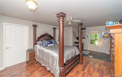 Remodeled in 2024, this entry level ranch style condo has no on Fenton Farms Golf Club in Michigan - for sale on GolfHomes.com, golf home, golf lot