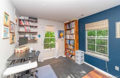 Remodeled in 2024, this entry level ranch style condo has no on Fenton Farms Golf Club in Michigan - for sale on GolfHomes.com, golf home, golf lot