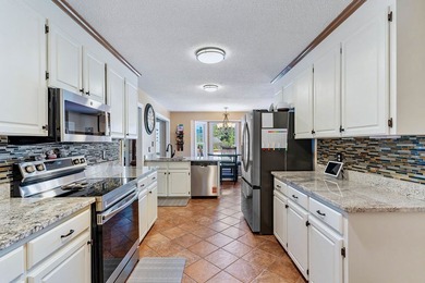 If you have been searching for space, flexibility, and views on Hunters Creek Golf and Country Club  in South Carolina - for sale on GolfHomes.com, golf home, golf lot