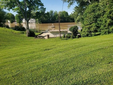 PICTURE YOUR HOME BEING BUILT ON THIS GREAT CORNER LOT - on Mohawk Golf Club in Ohio - for sale on GolfHomes.com, golf home, golf lot