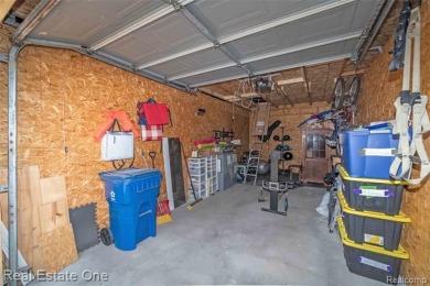 Remodeled in 2024, this entry level ranch style condo has no on Fenton Farms Golf Club in Michigan - for sale on GolfHomes.com, golf home, golf lot