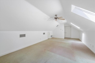 eautiful 2300+ sf home on 2 wooded lots totaling .81 acres on Holly Lake Ranch Golf Club in Texas - for sale on GolfHomes.com, golf home, golf lot