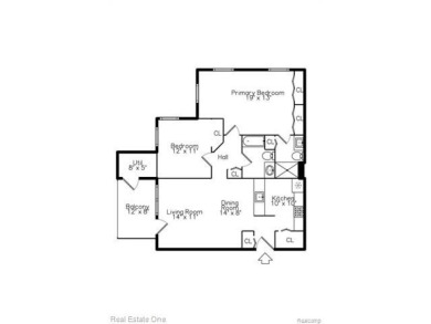 Remodeled in 2024, this entry level ranch style condo has no on Fenton Farms Golf Club in Michigan - for sale on GolfHomes.com, golf home, golf lot