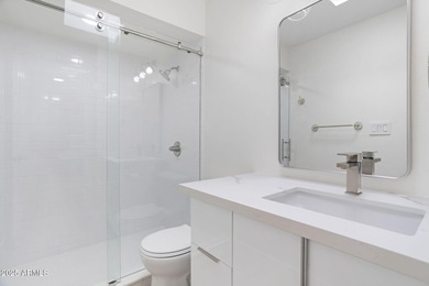 Beautifully maintained 2 bed, 2 bath townhome in the guard-gated on The Phoenician  in Arizona - for sale on GolfHomes.com, golf home, golf lot