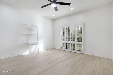 Beautifully maintained 2 bed, 2 bath townhome in the guard-gated on The Phoenician  in Arizona - for sale on GolfHomes.com, golf home, golf lot